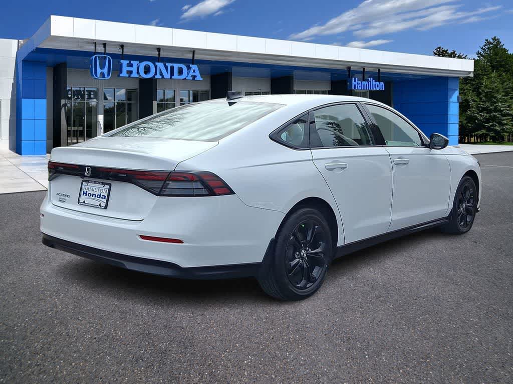 Thumbnail: 2025 Honda Accord - 24
