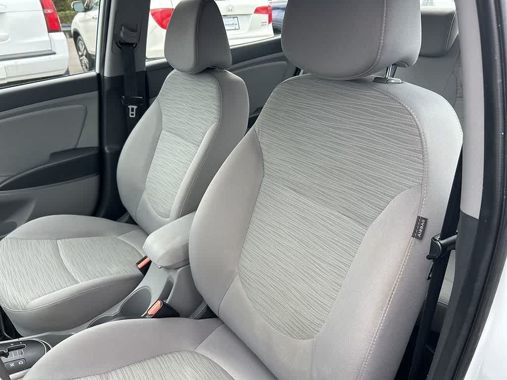 Thumbnail: 2016 Hyundai Accent - 21