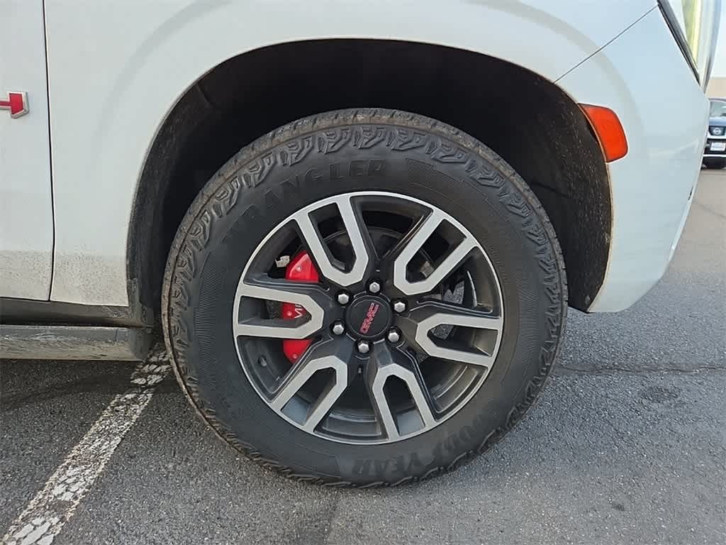 Thumbnail: 2022 GMC Yukon - 11