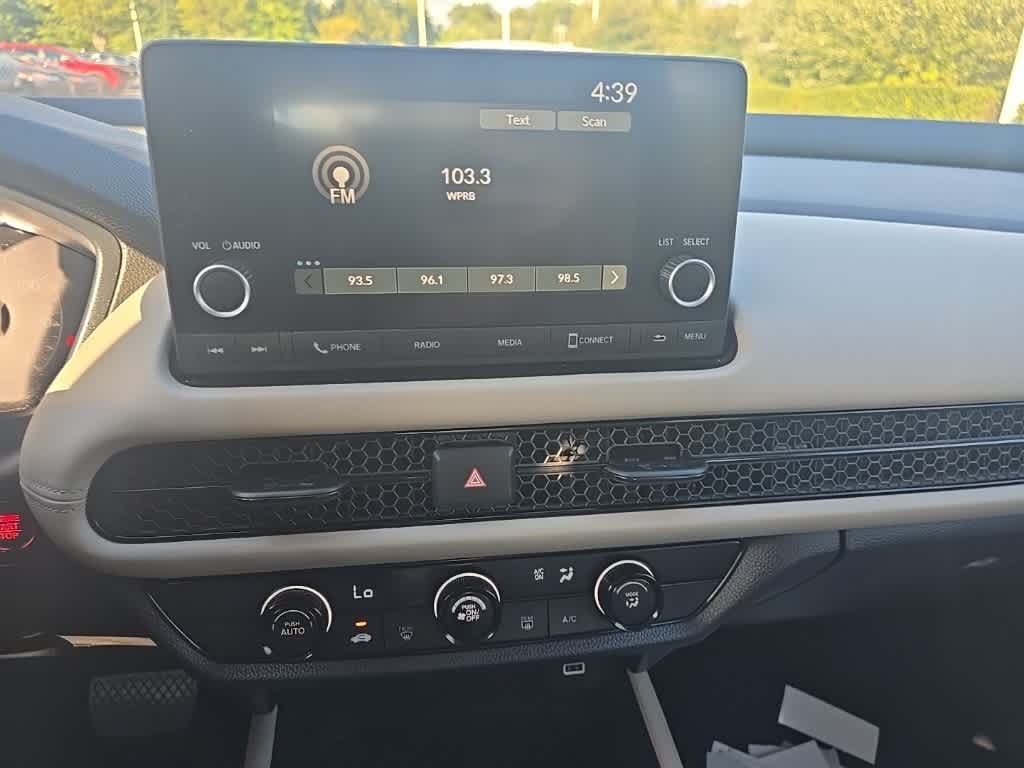 Thumbnail: 2023 Honda HR-V - 11