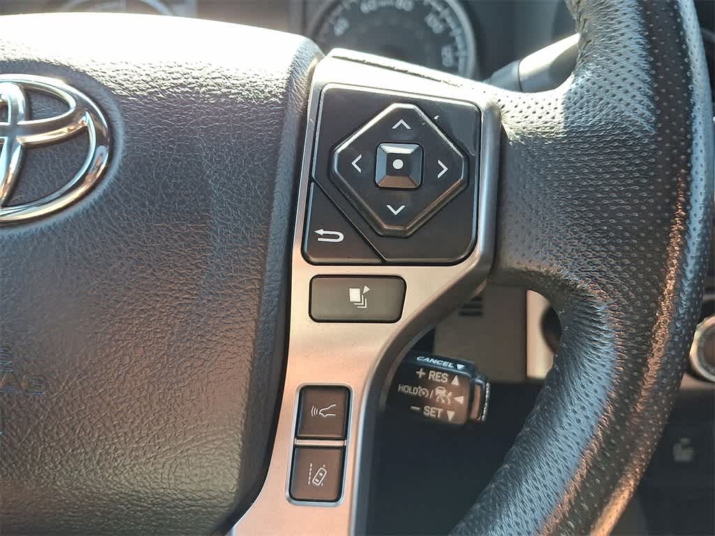 Thumbnail: 2019 Toyota Tacoma - 18