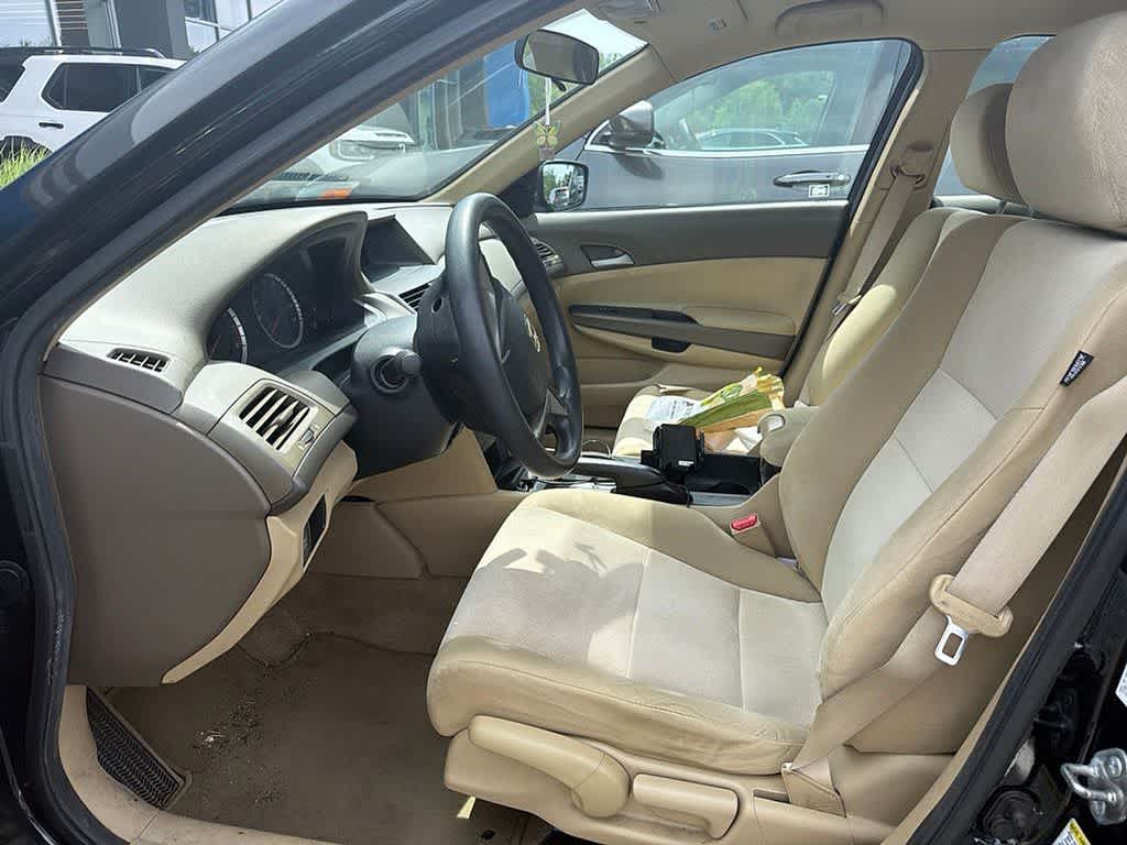 Thumbnail: 2010 Honda Accord - 13
