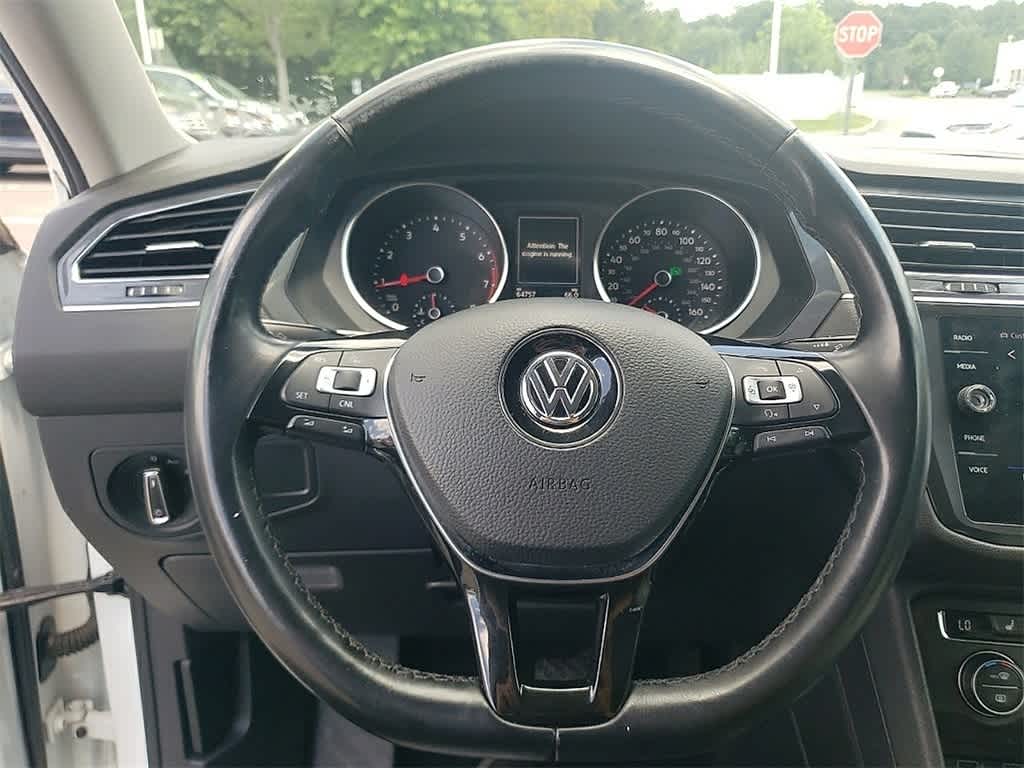 Thumbnail: 2018 Volkswagen Tiguan - 11