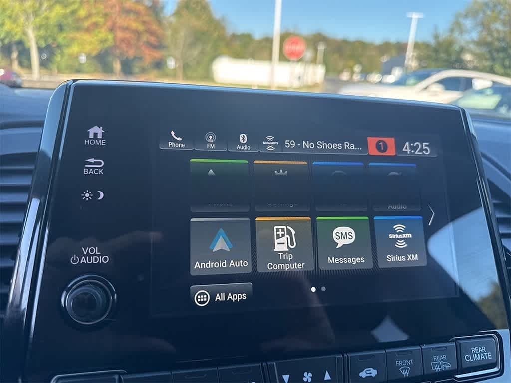 Thumbnail: 2018 Honda Odyssey - 15