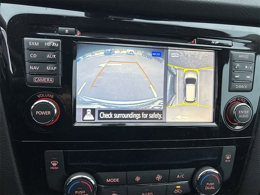 Thumbnail: 2016 Nissan Rogue - 14