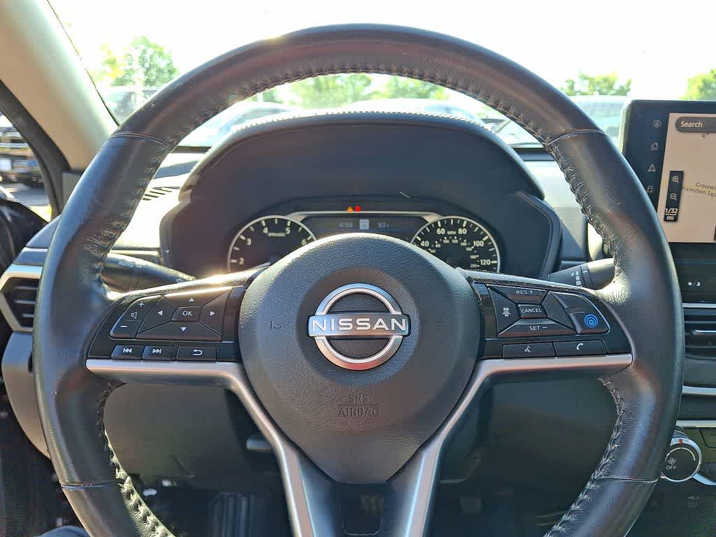 Thumbnail: 2023 Nissan Altima - 16