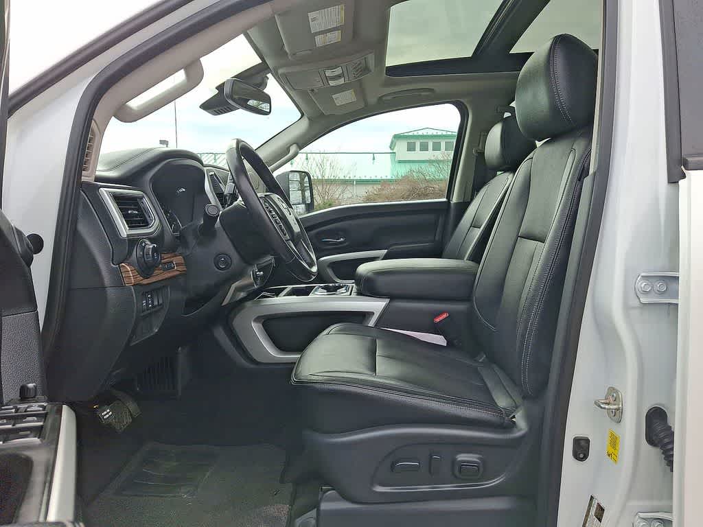 Thumbnail: 2021 Nissan Titan - 11