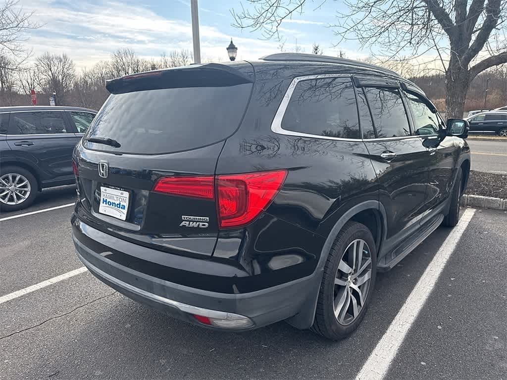 Thumbnail: 2018 Honda Pilot - 6