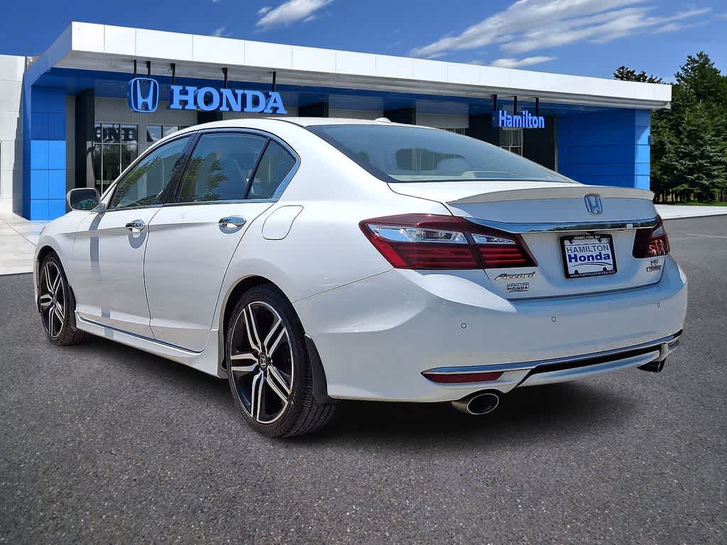 Thumbnail: 2017 Honda Accord - 22