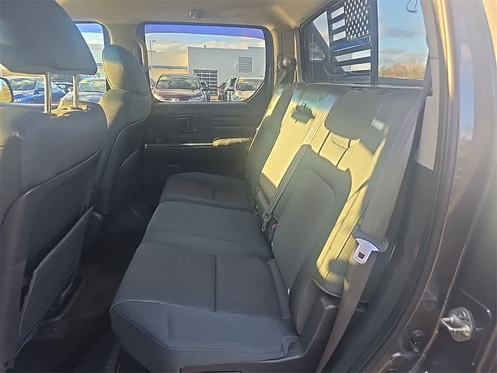 Thumbnail: 2012 Honda Ridgeline - 11