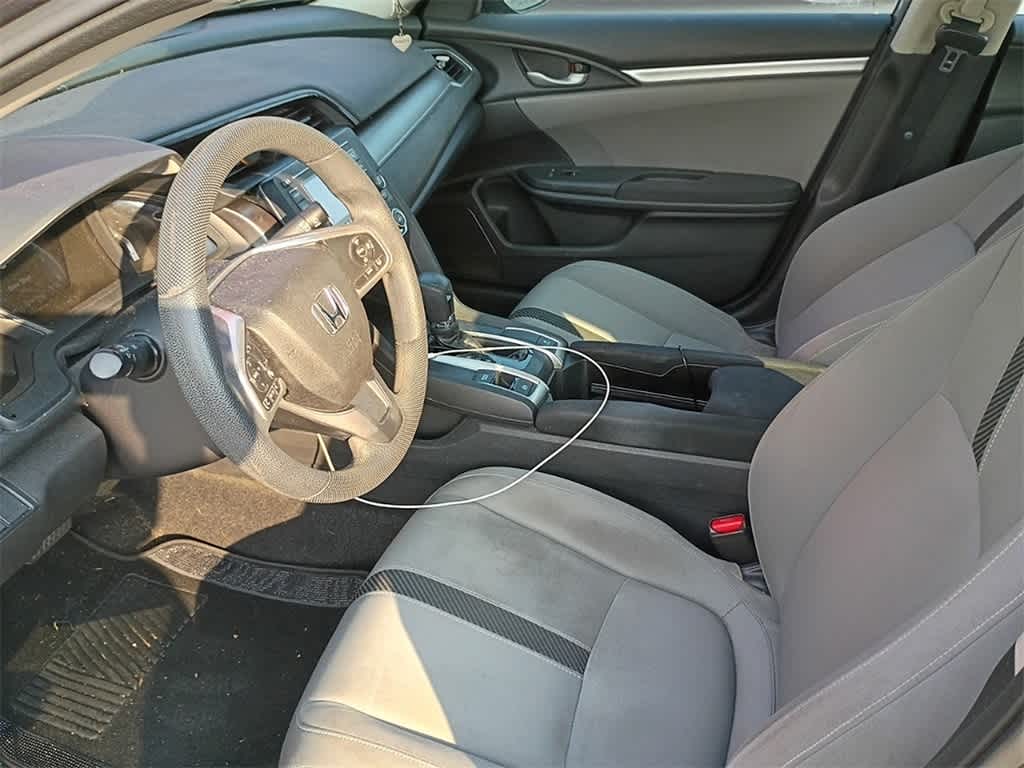 Thumbnail: 2016 Honda Civic - 8