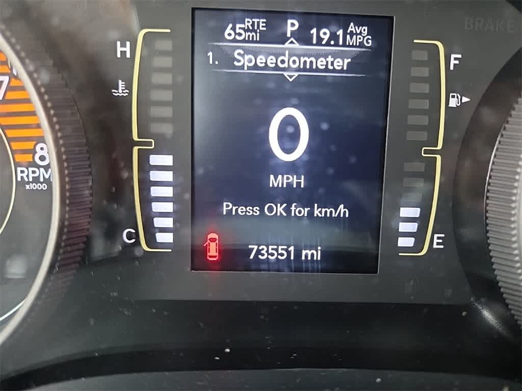 Thumbnail: 2019 Jeep Cherokee - 15