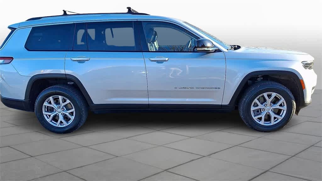 Thumbnail: 2022 Jeep Grand Cherokee L - 9