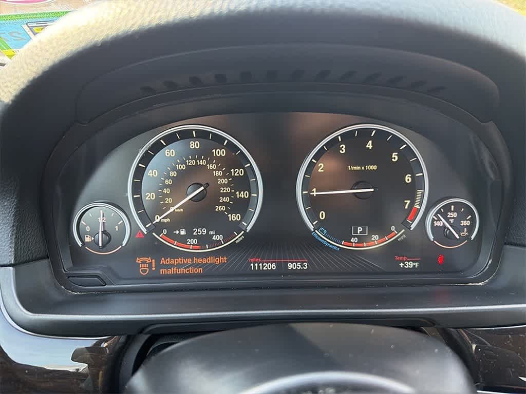 Thumbnail: 2014 BMW 5 Series - 10