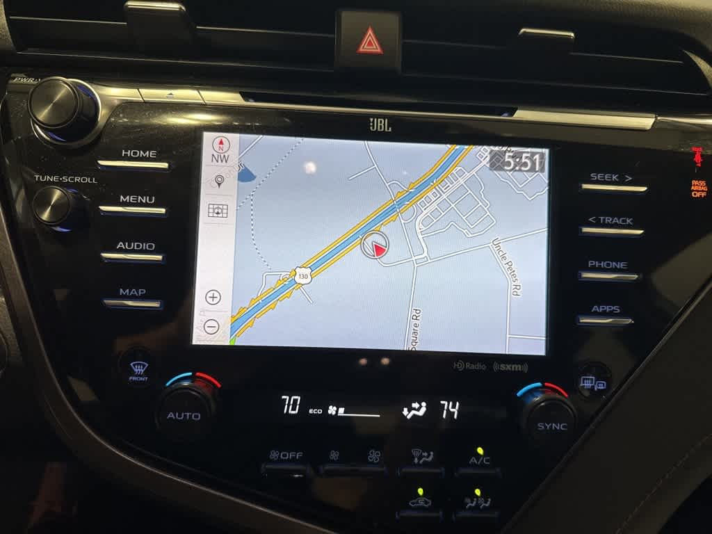 Thumbnail: 2019 Toyota Camry - 15