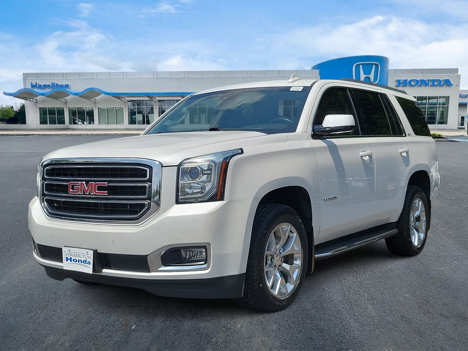 2017 GMC Yukon SLT -
                Hamilton, NJ