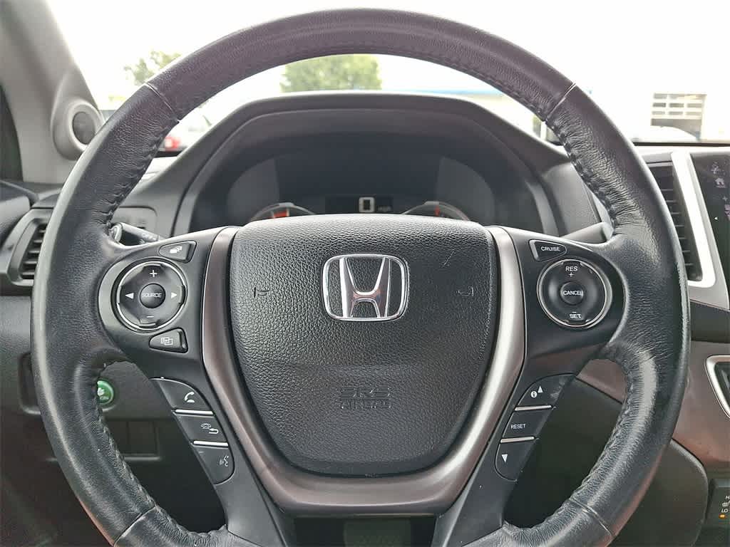 Thumbnail: 2017 Honda Ridgeline - 16