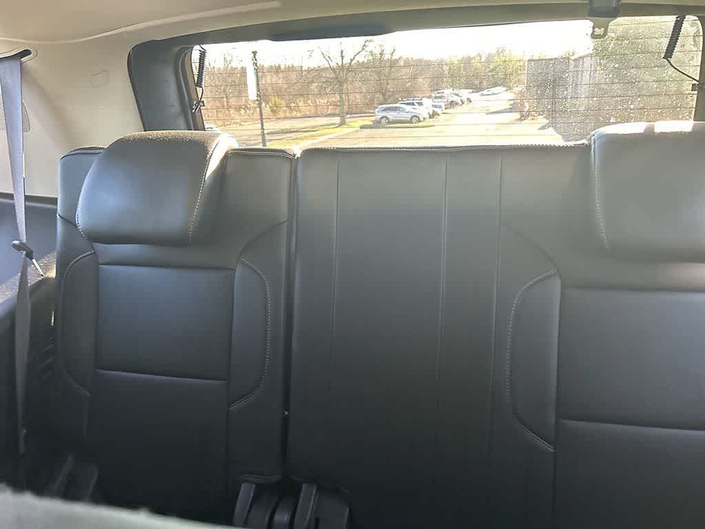 Thumbnail: 2017 Chevrolet Tahoe - 8