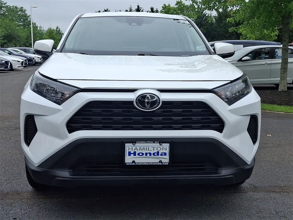 2022 Toyota RAV4 LE 28
