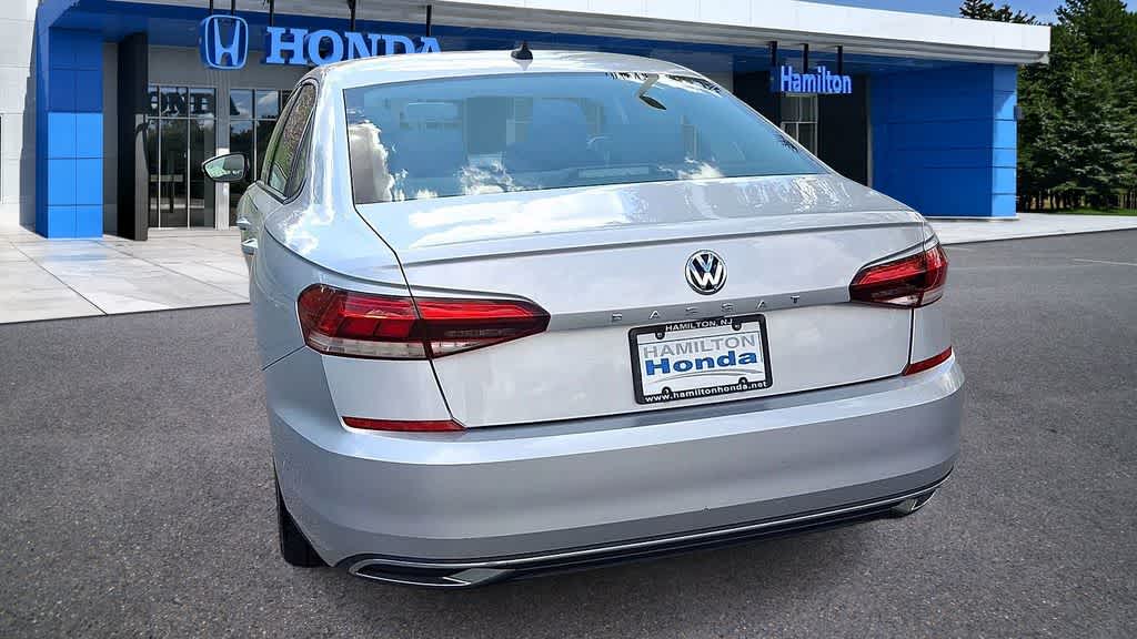 Thumbnail: 2020 Volkswagen Passat - 7