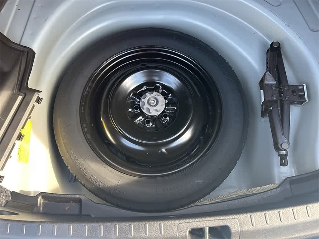 Thumbnail: 2014 Toyota Corolla - 12