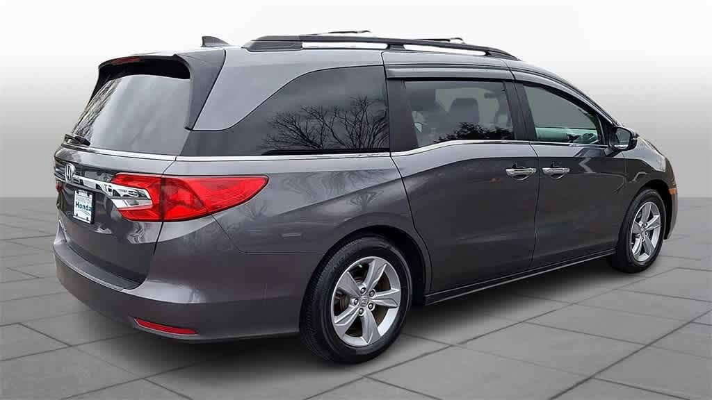 Thumbnail: 2018 Honda Odyssey - 8