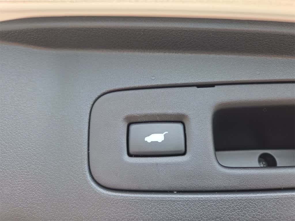 Thumbnail: 2016 Honda CR-V - 11
