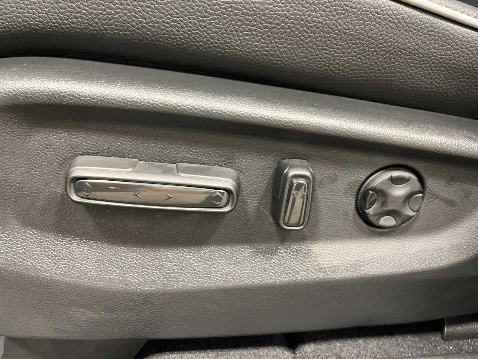 Thumbnail: 2026 Honda Odyssey - 14