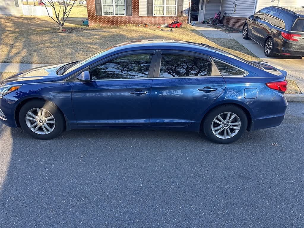 Thumbnail: 2017 Hyundai Sonata - 19