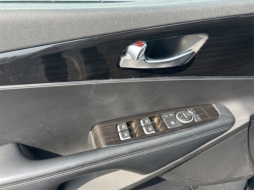 Thumbnail: 2019 Kia Sorento - 14