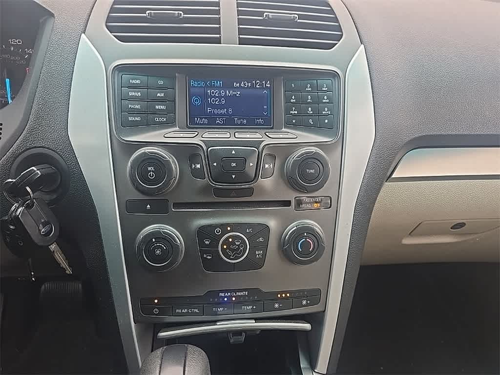 Thumbnail: 2014 Ford Explorer - 17