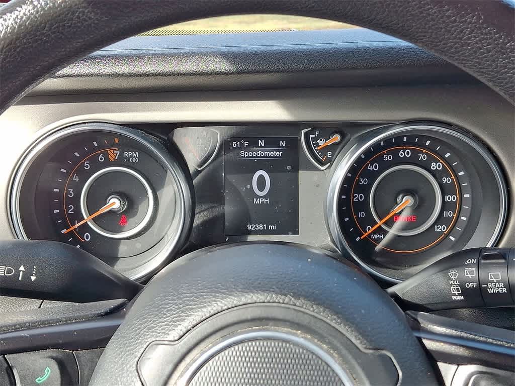 Thumbnail: 2018 Jeep Wrangler - 12