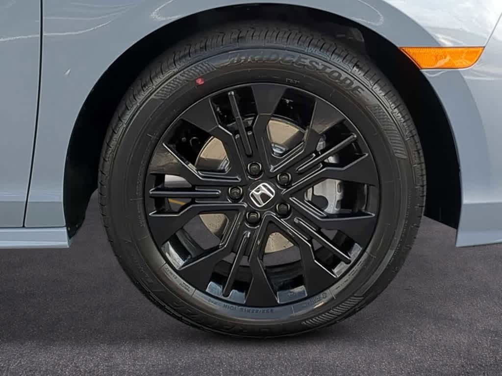 Thumbnail: 2026 Honda Odyssey - 9