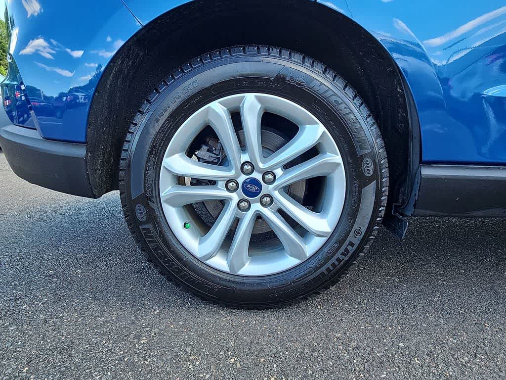 Thumbnail: 2020 Ford Edge - 33