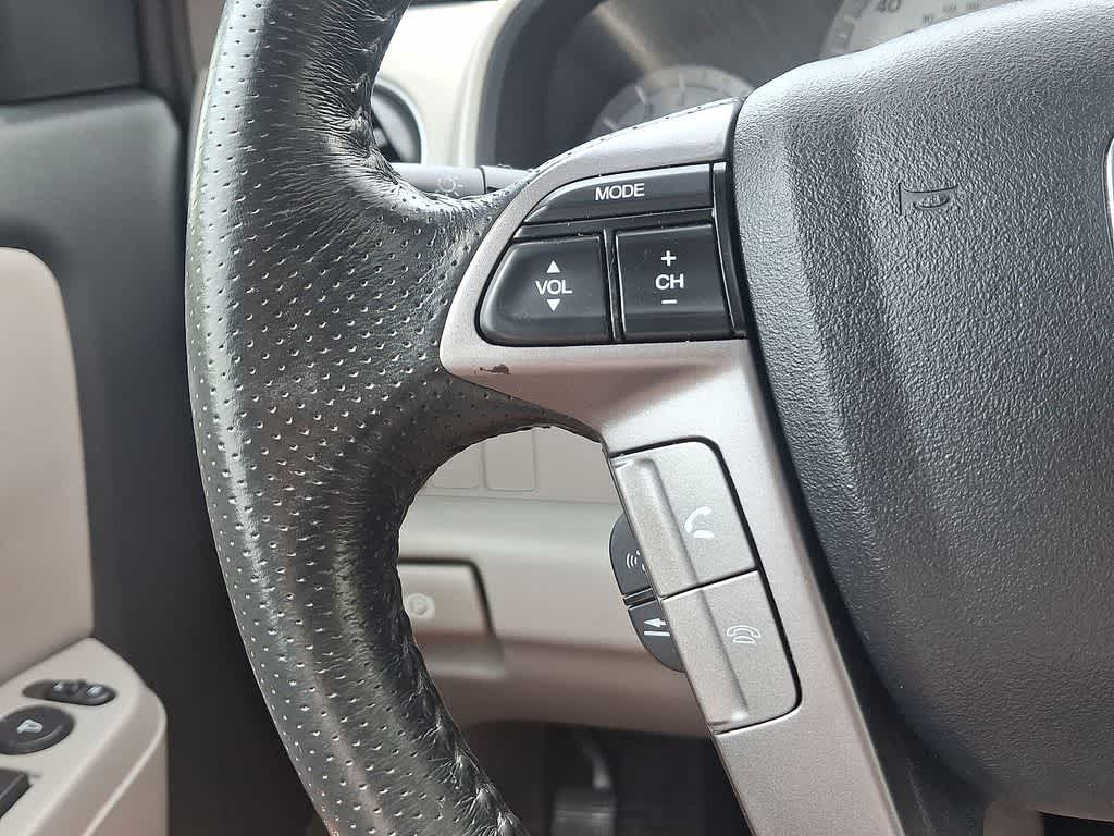 Thumbnail: 2015 Honda Pilot - 17