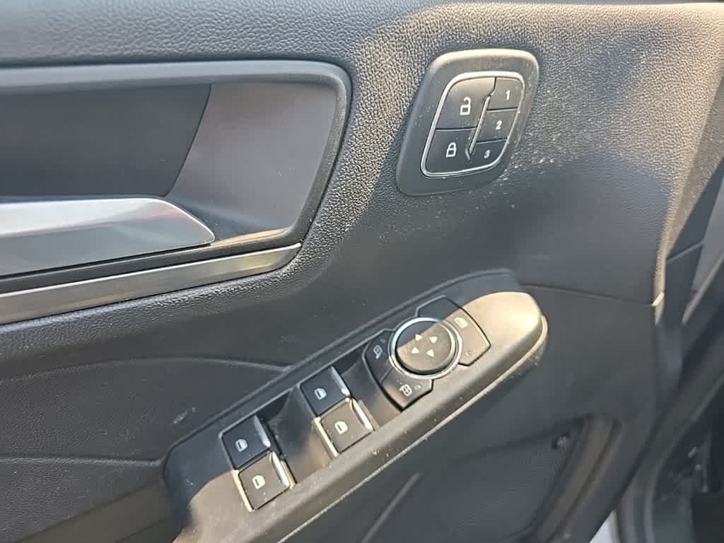 2021 Ford Escape Titanium Hybrid 15