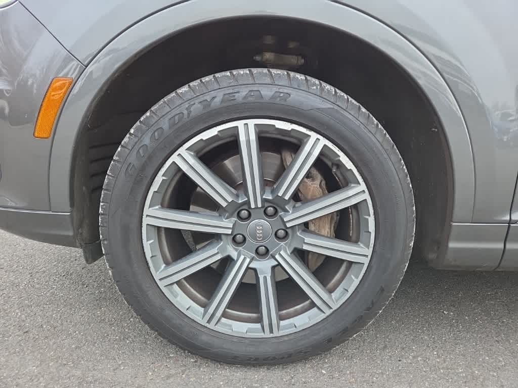 Thumbnail: 2019 Audi Q7 - 10