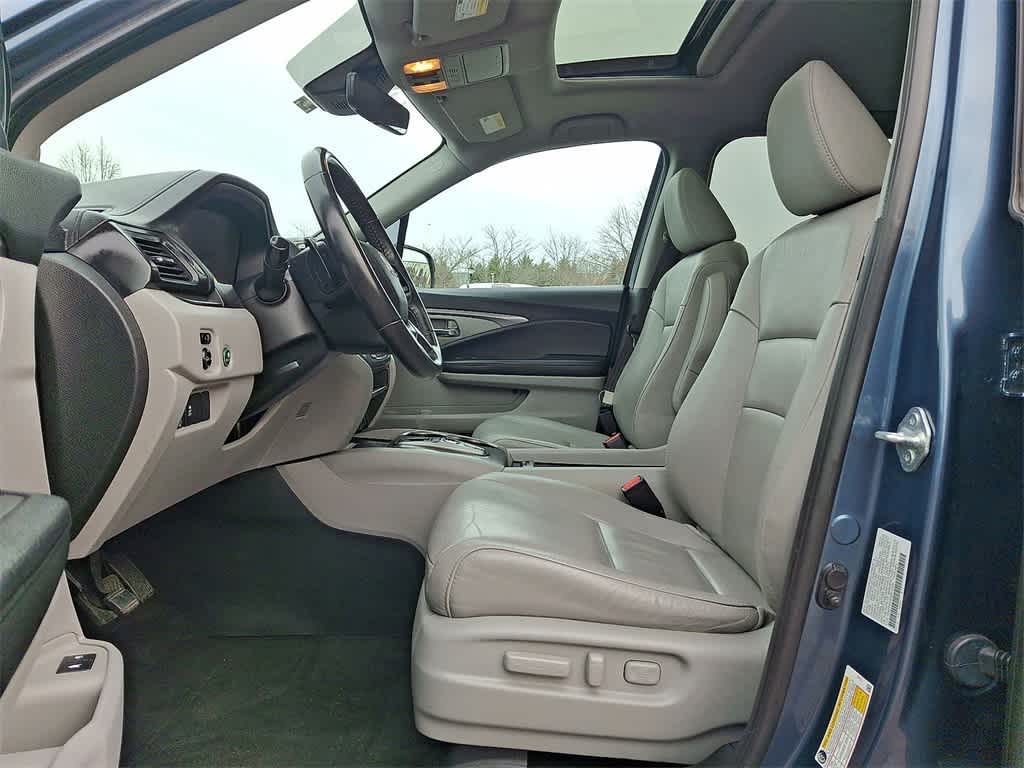 Thumbnail: 2022 Honda Pilot - 11