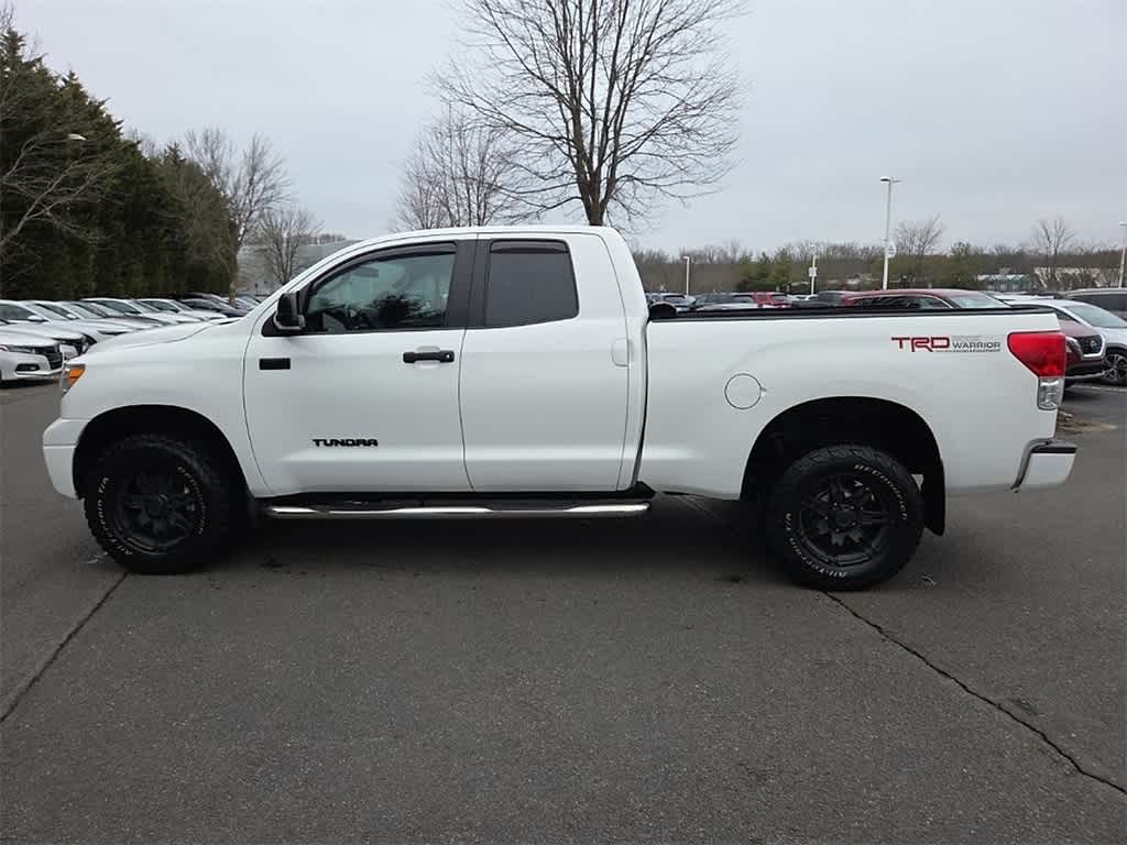 Thumbnail: 2010 Toyota Tundra - 8