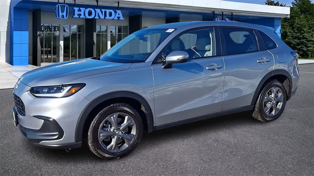 Thumbnail: 2026 Honda HR-V - 4