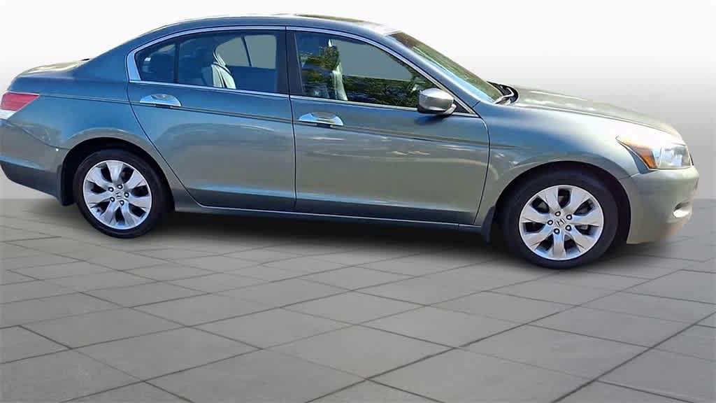 Thumbnail: 2009 Honda Accord - 9