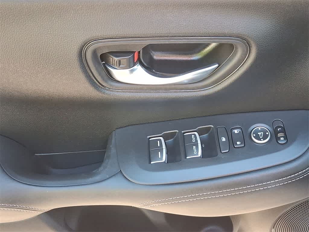 Thumbnail: 2023 Honda HR-V - 10