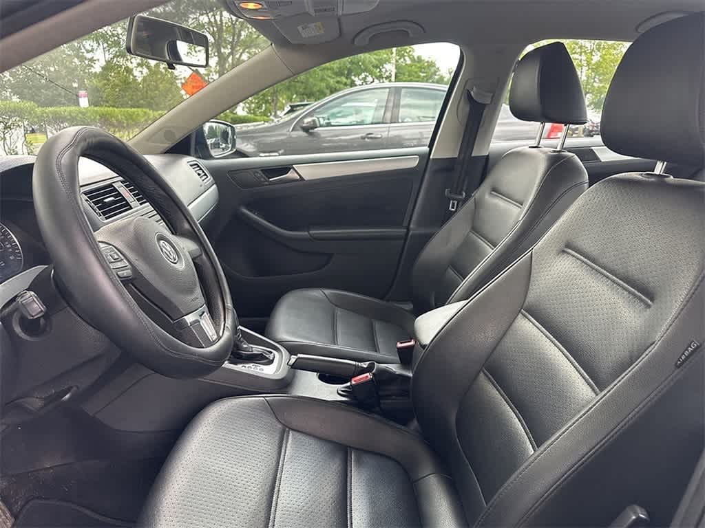 Thumbnail: 2014 Volkswagen Jetta - 7