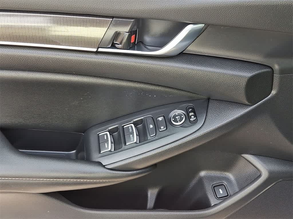 Thumbnail: 2022 Honda Accord - 10