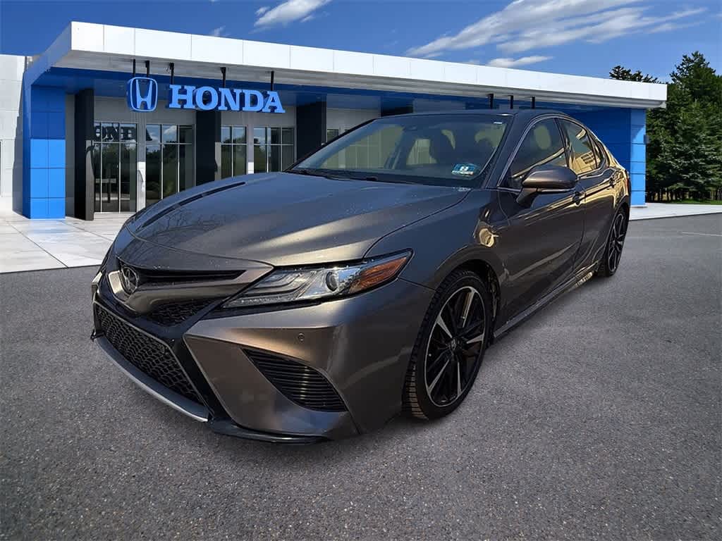 Thumbnail: 2018 Toyota Camry - 1