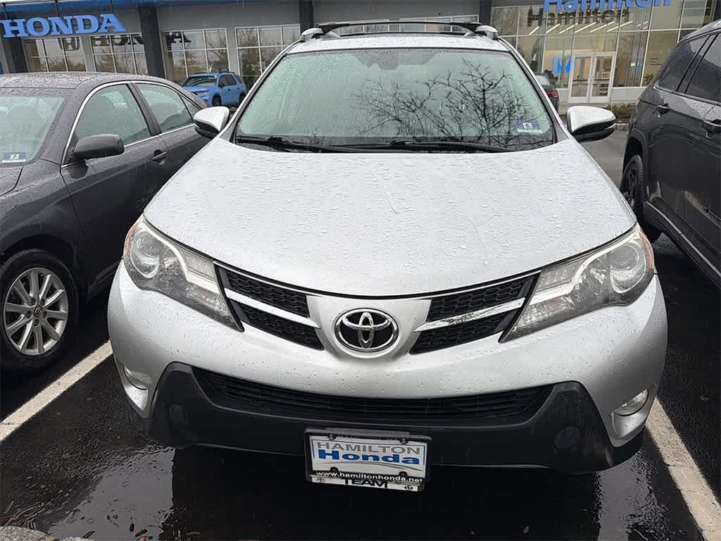 Thumbnail: 2015 Toyota RAV4 - 2