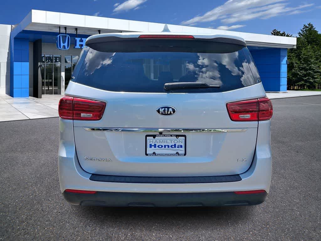 Thumbnail: 2020 Kia Sedona - 23