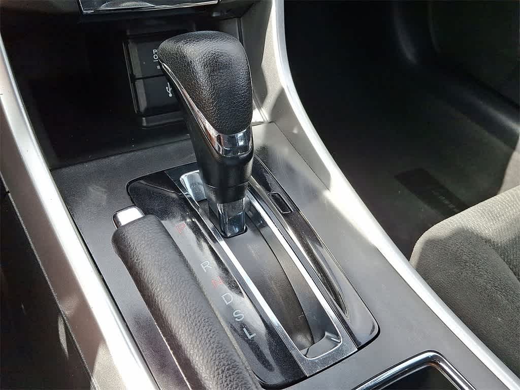 Thumbnail: 2013 Honda Accord - 12