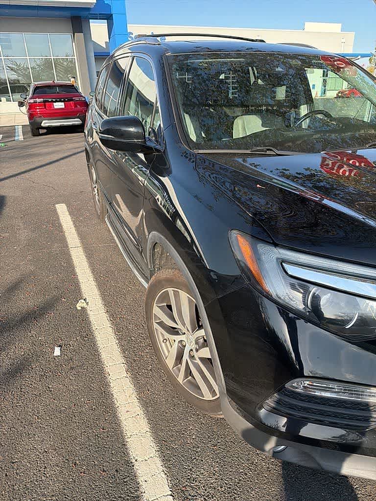 Thumbnail: 2016 Honda Pilot - 3