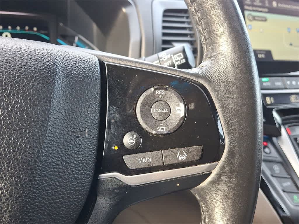 Thumbnail: 2018 Honda Odyssey - 17